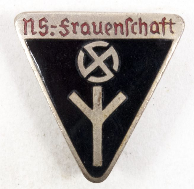 NS.-Frauenschaft memberbadge