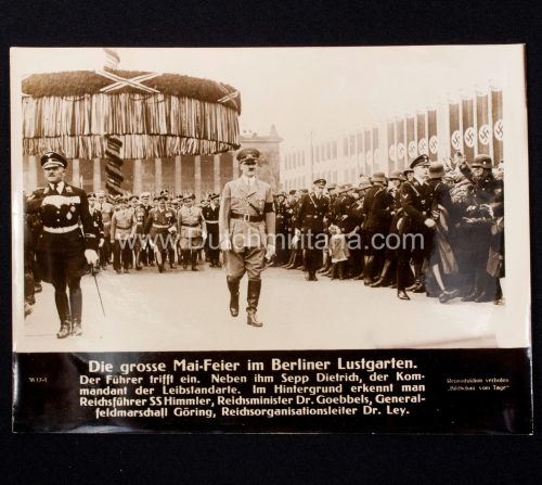 (Pressphoto) SS - Hitler + Sepp Dietrich Die grosse Mai-Feier im Nerliner Lustgarten (24x18cm)