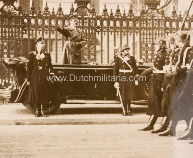 (Pressphoto) SS - Vorbeimarsch der Leibstandarte vor dem Führer, Himmler, Sepp Dietrich (24x18cm)