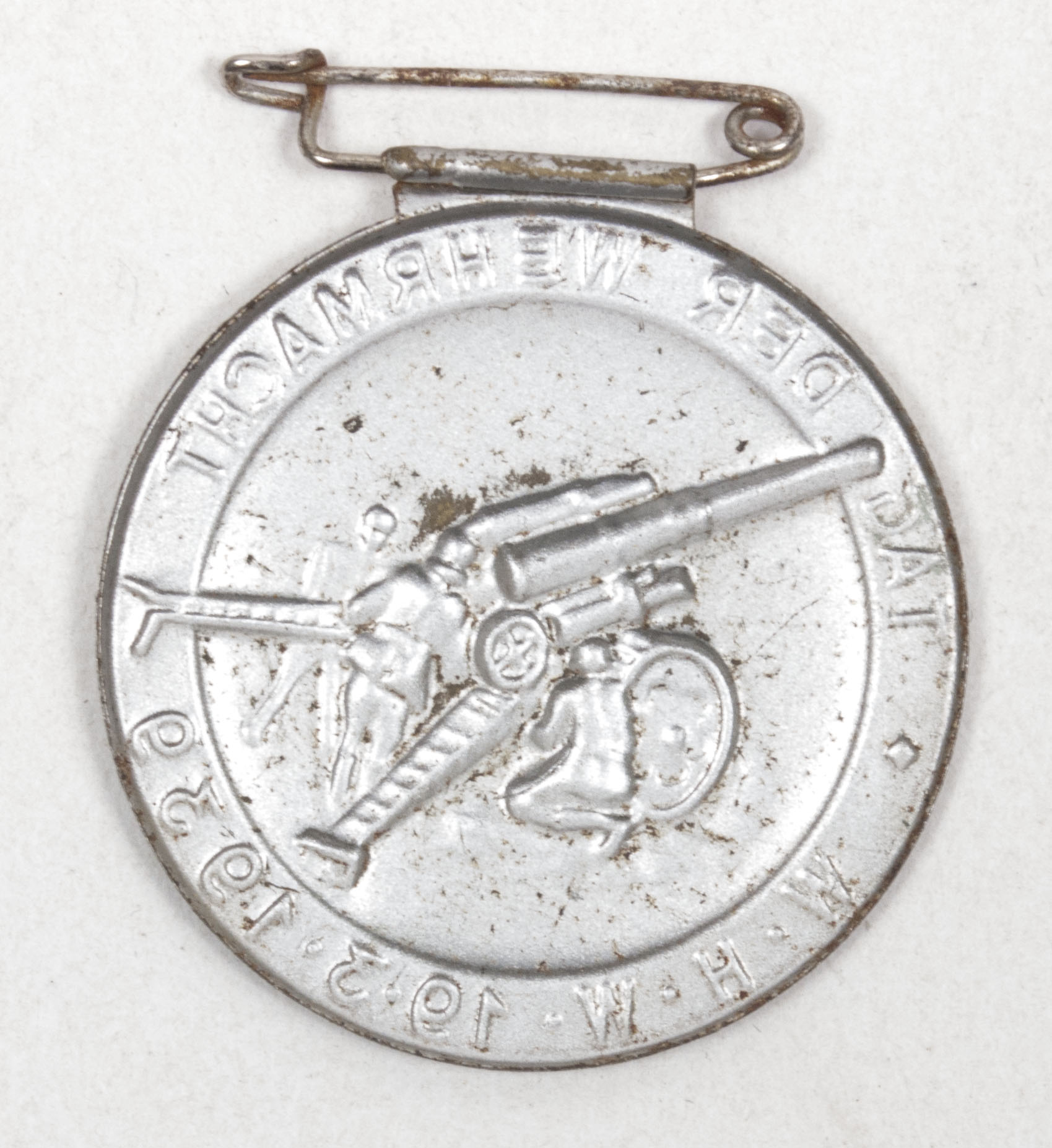 W.H.W. Tag der Wehrmacht 19.3.1939 abzeichen (2) W.H.W. Tag der Wehrmacht 19.3.1939 abzeichen