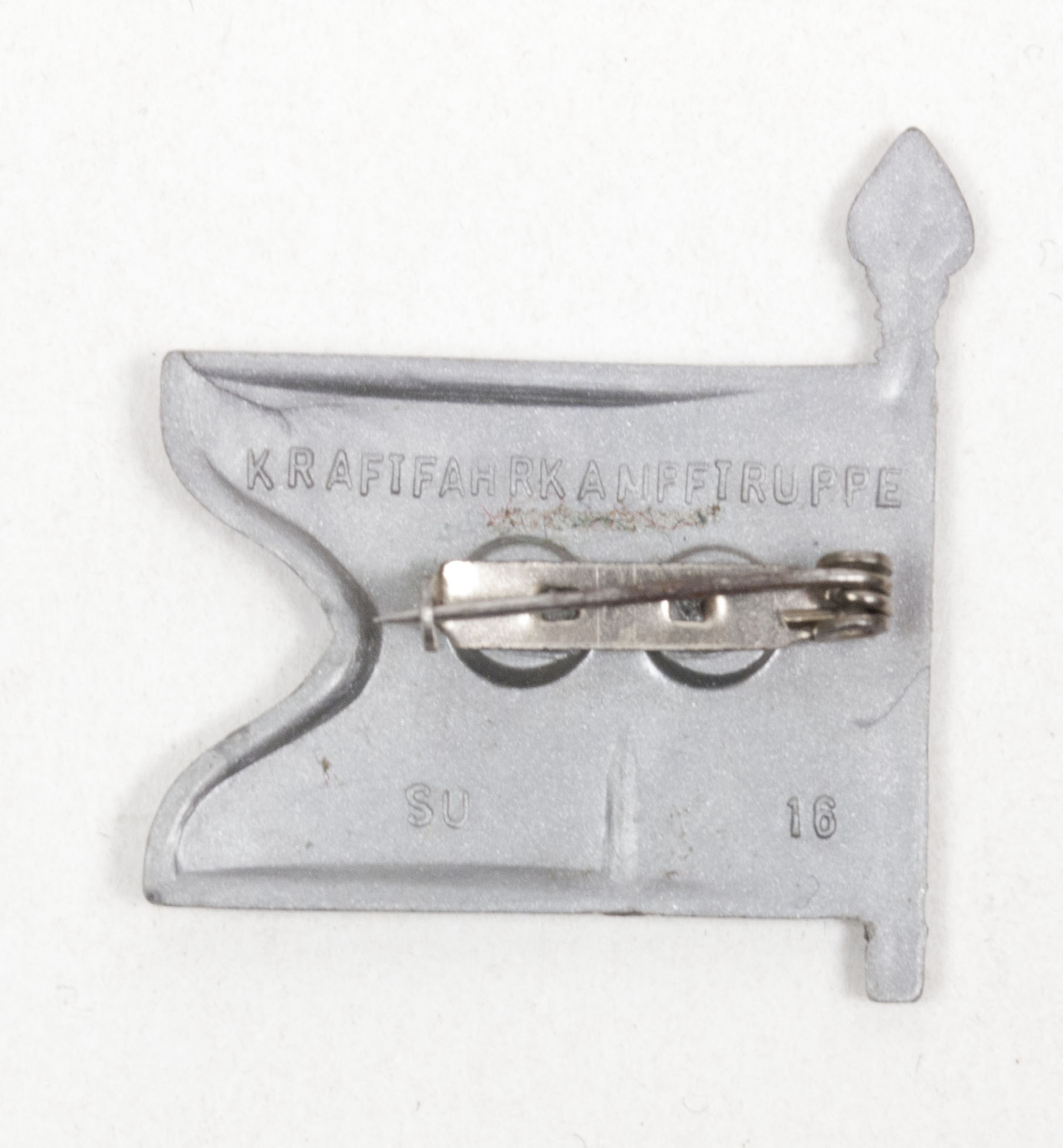 Winterhilfswerk (WHW) abzeichen Kraftfahrkampftruppe fahnen (2) Winterhilfswerk (WHW) abzeichen Kraftfahrkampftruppe fahnen