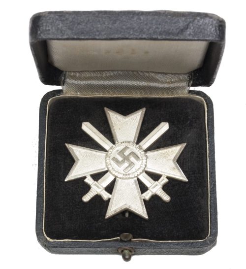 Kriegsverdienst Kreuz Erste Klasse (KVK1) War Merit Cross First Class + case – Maker “65” (Klein & Quenzer)