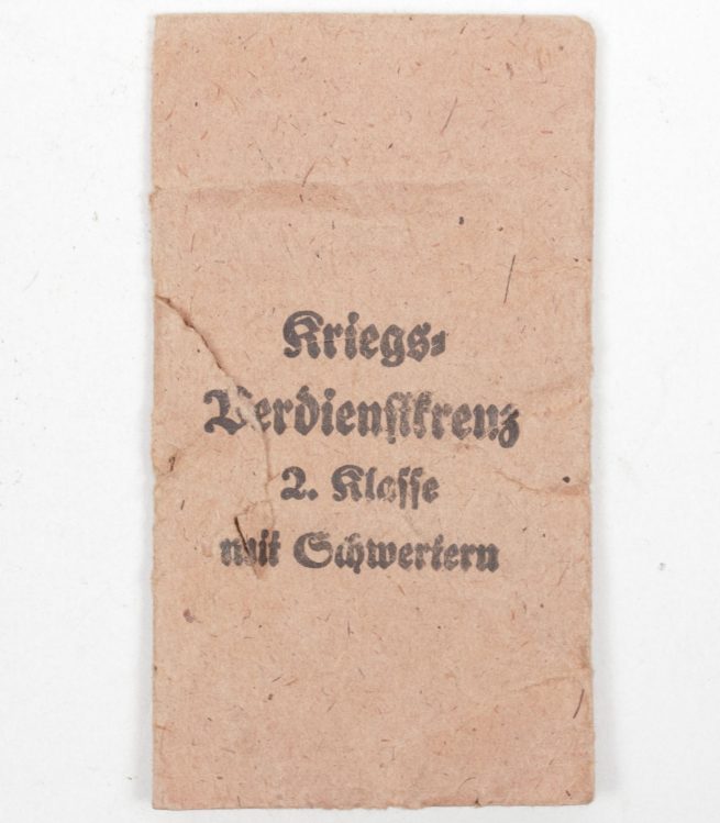 Kriegsverdienstkreuz + enveloppe (MM 127 Moritz Hausch AG)