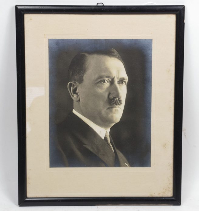 Large original framed Adolf Hitler portrait (45 x 37 cm)