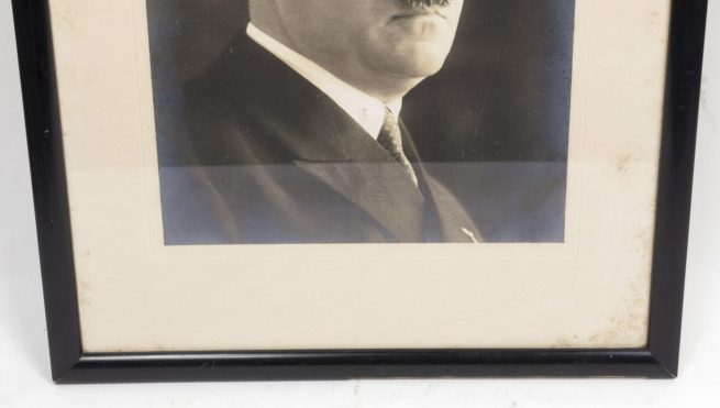 Large original framed Adolf Hitler portrait (45 x 37 cm)