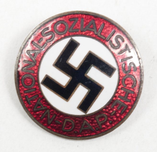 NSDAP Parteiabzeichen (RZM M127 Ernst L. Müller)