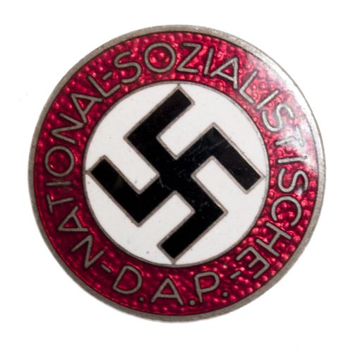 NSDAP Parteiabzeichen (RZM M152 Deschler & Sohn)