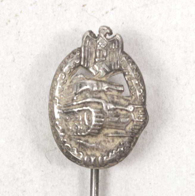 Panzerkampfabzeichen (PKA) Panzer Assault Badge (PAB) miniature stickpin