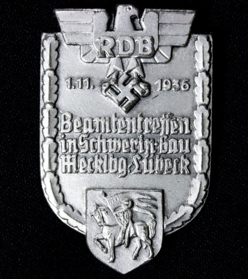 Reichsbund der deutsche Beamten) (RDB) Beamtentreffen in SChwerin Gau Mecklbg.-Lübeck