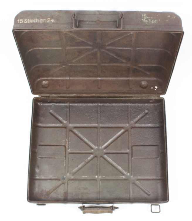 German Stiehlhandgranate 24 container