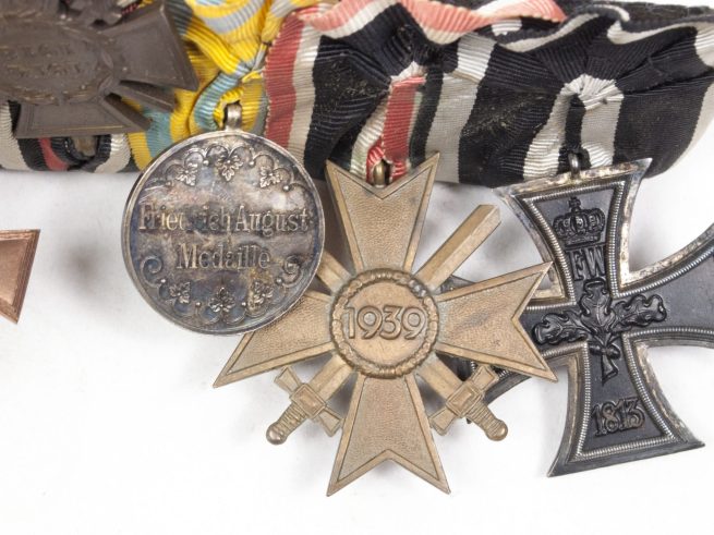 German medalbar with Ek2 + KVK2, FA medaille, FEK, DA, Treue Dienste, Westwall medals