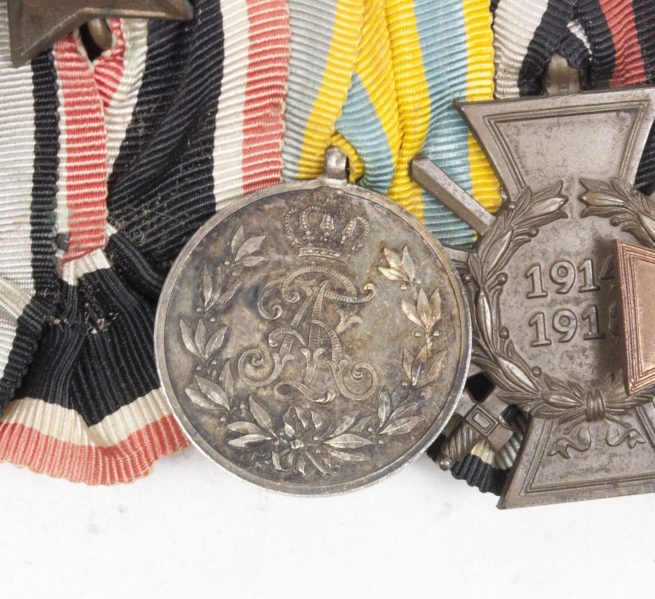 German medalbar with Ek2 + KVK2, FA medaille, FEK, DA, Treue Dienste, Westwall medals