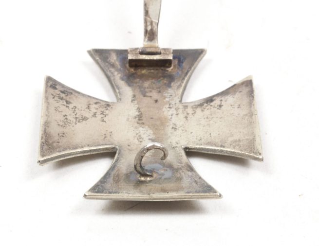 WWI-cased-Iron-Cross-first-Class-EK1-1