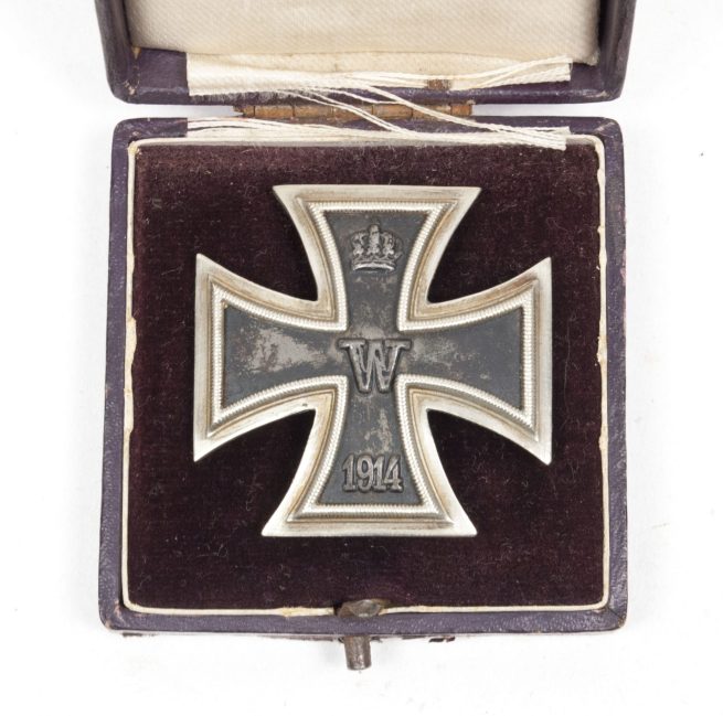 WWI-cased-Iron-Cross-first-Class-EK1-1