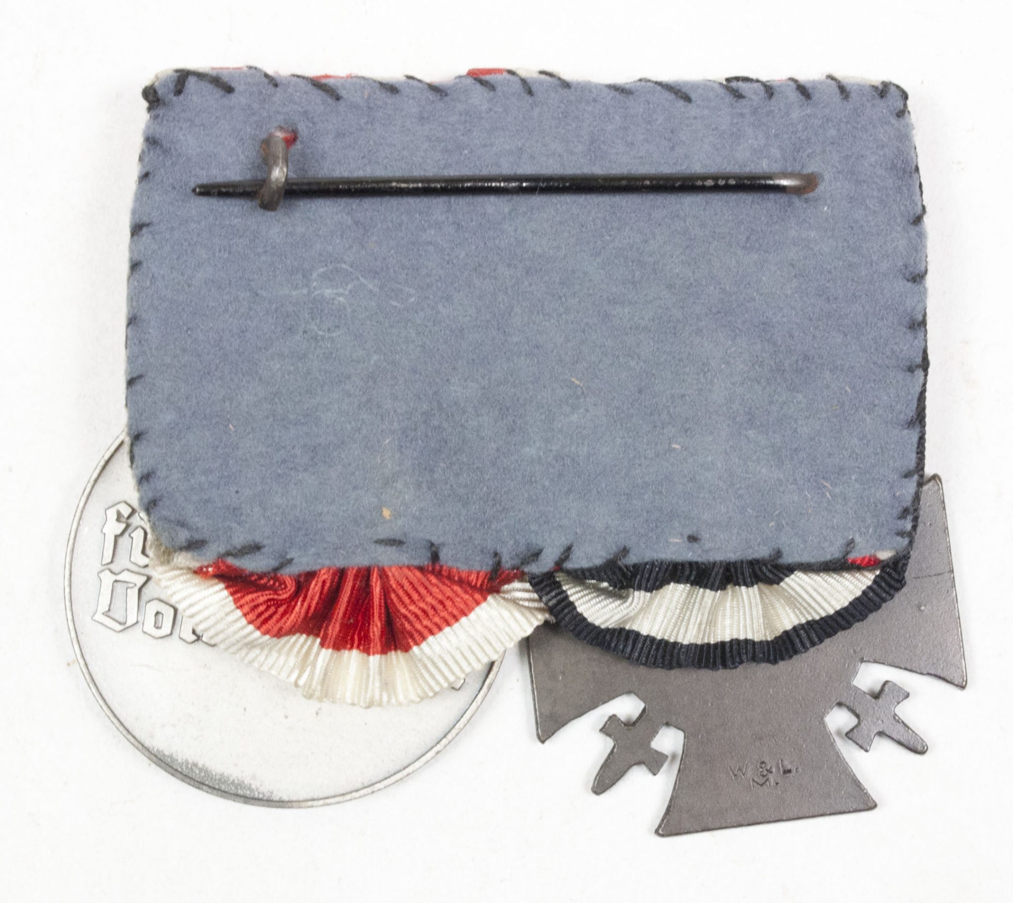 German WWII medalbar with Frontkämpfer Ehrenkreuz + Volkspflege Medaille (6) German WWII medalbar with Frontkämpfer Ehrenkreuz + Volkspflege Medaille