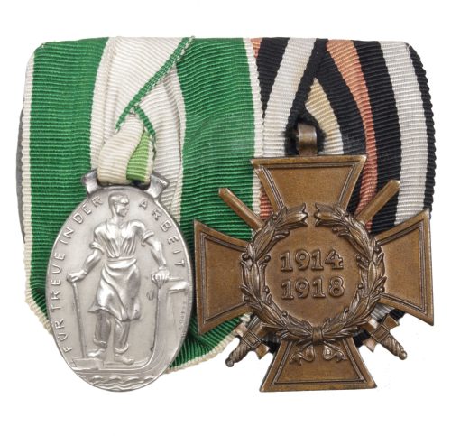 German medalbar with silver(!) Industrie und Handelskammer Plauen medal by Karl Goetz + Frontkämpfer Ehrenkreuz - Rare