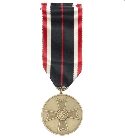 Kriegsverdienstmedaille (KVKm) / War Merit Medal