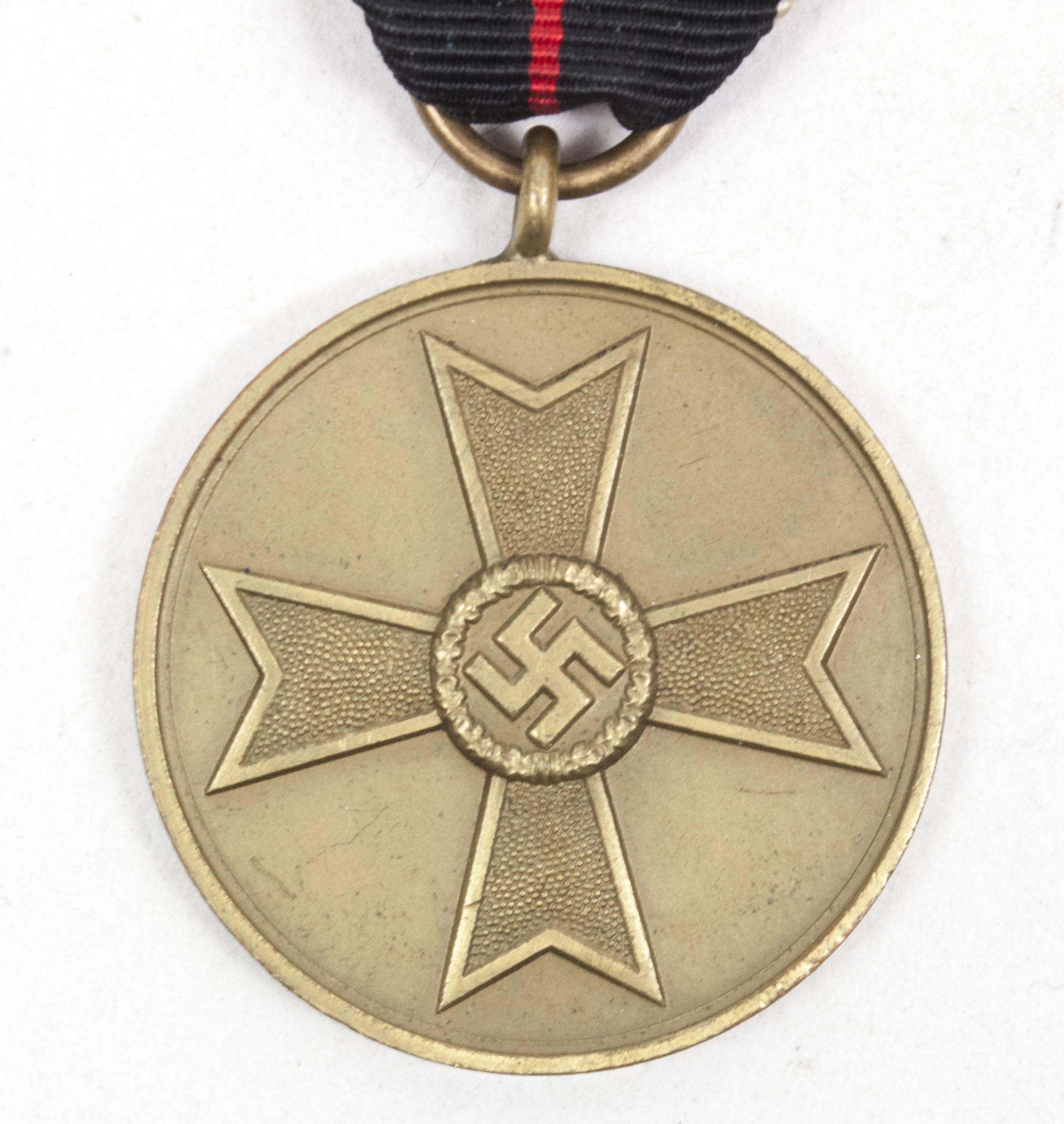 Kriegsverdienstmedaille (KVKm) War Merit Medal (3) Kriegsverdienstmedaille (KVKm) / War Merit Medal