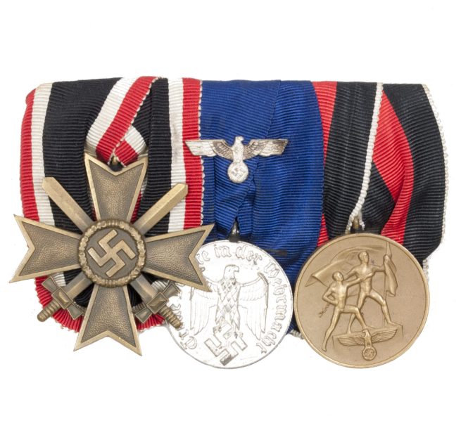 German Wehrmacht medalbar with KVK2 + Dienstauszeichnung 4 Jahre + Sudetenland annexation medal