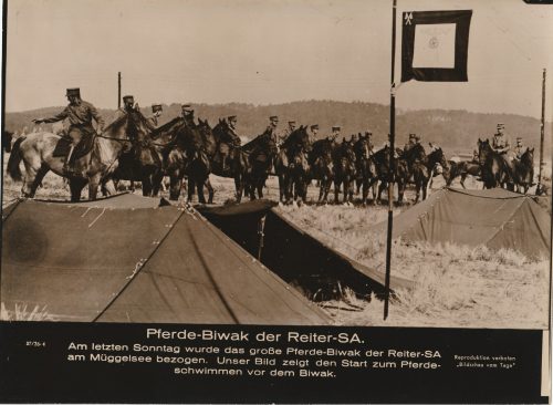 (Pressphoto) {ferde-Biwak der Reiter-SA (24x18cm)