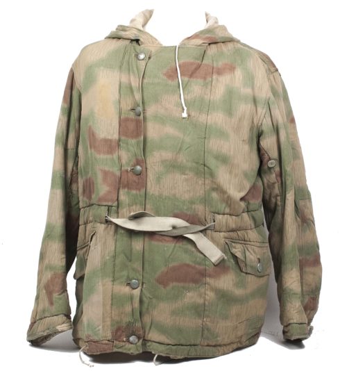 Reversible “Sumpftarn” winter parka with swamp camouflage pattern