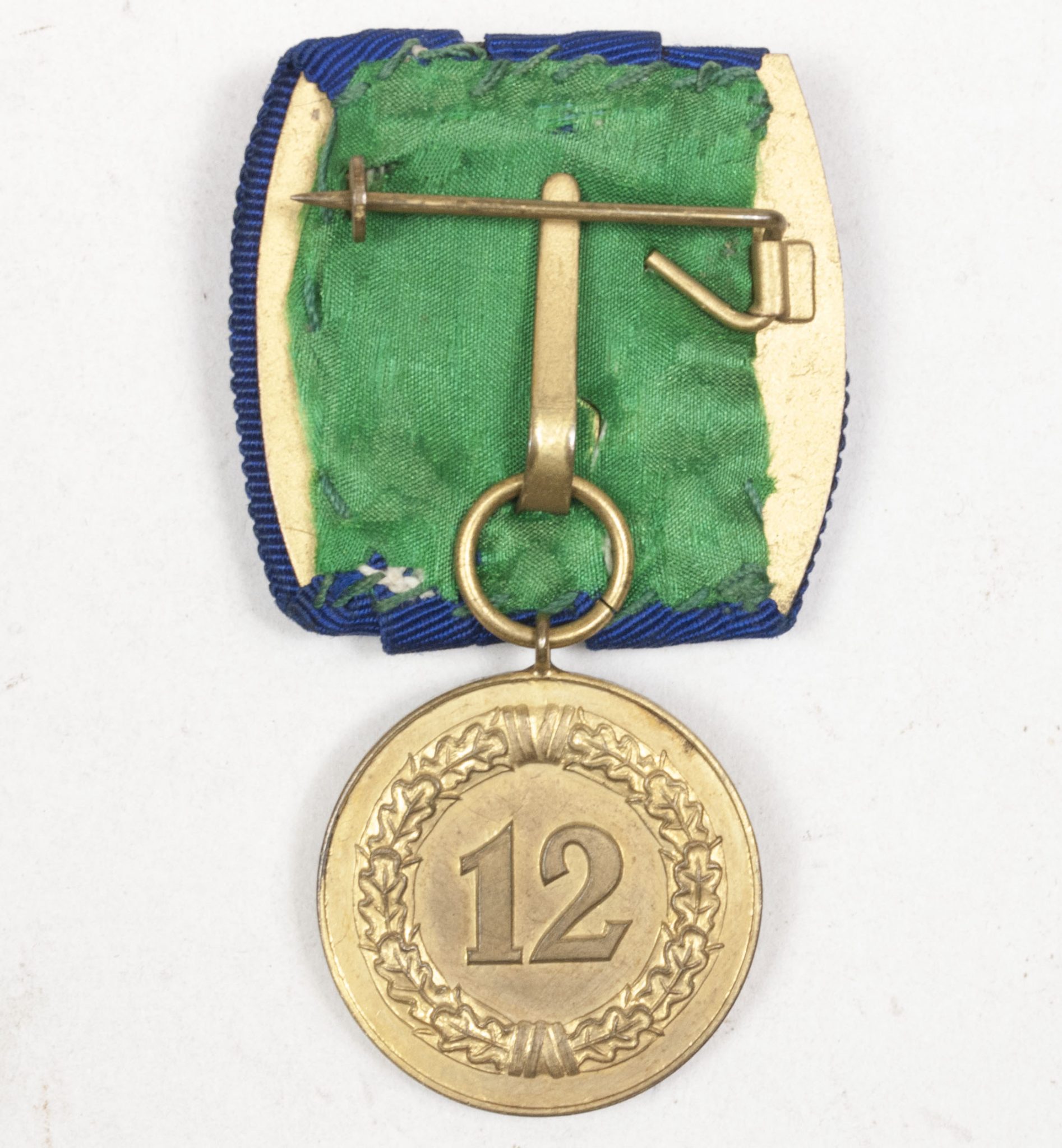 Wehrmacht (Heer) Dienstauszeichnung 12 Jahre medal Einzelspange (single mount) (12) Wehrmacht (Heer) Dienstauszeichnung 12 Jahre medal Einzelspange (single mount)