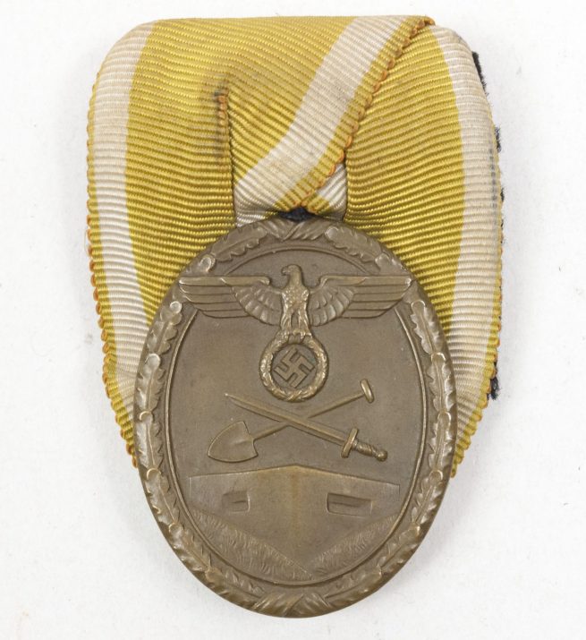 Westwall / Schutzwall medaille einzelspange