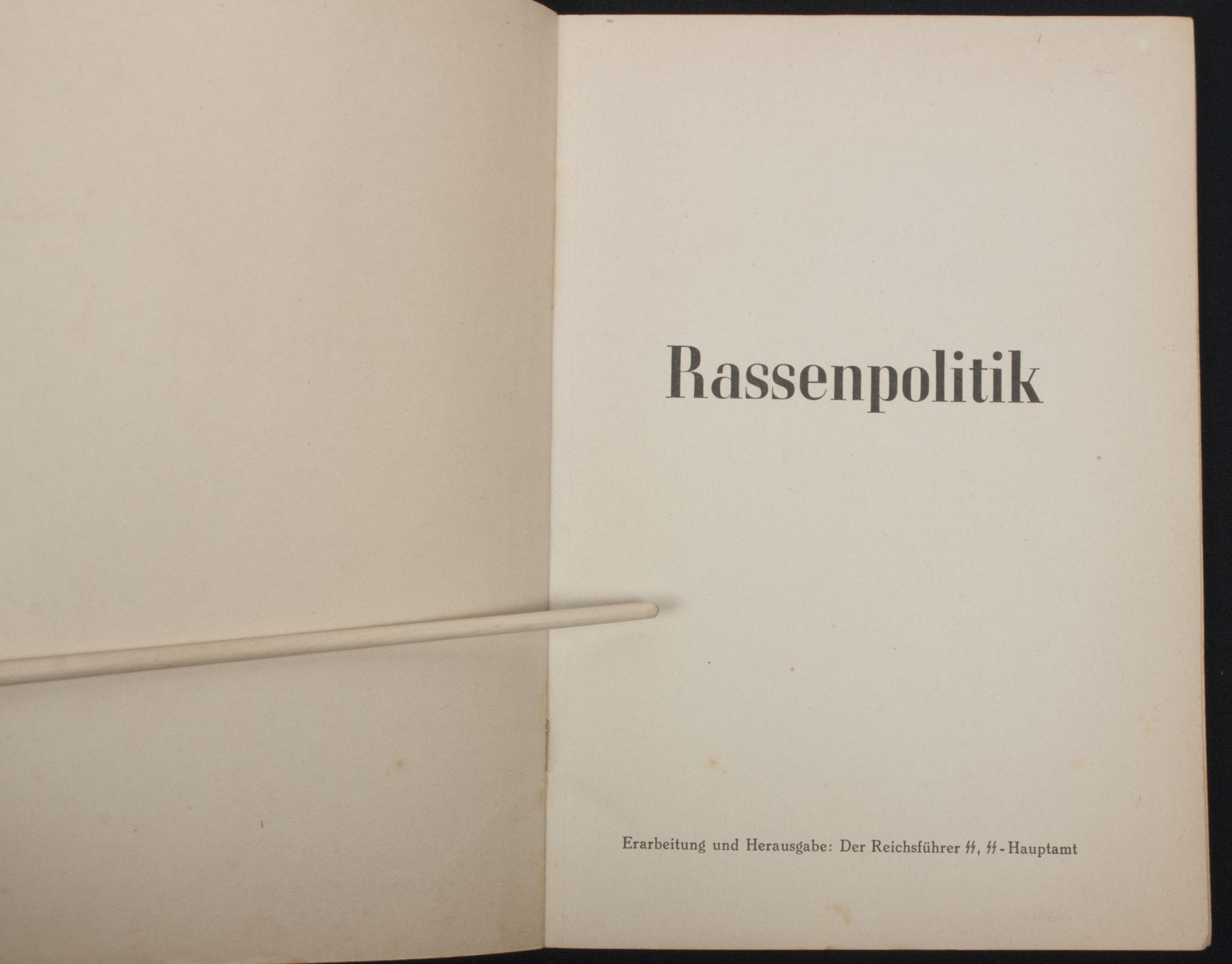 (Brochure) Der Reichsführer SS – Rassenpolitik (1944)