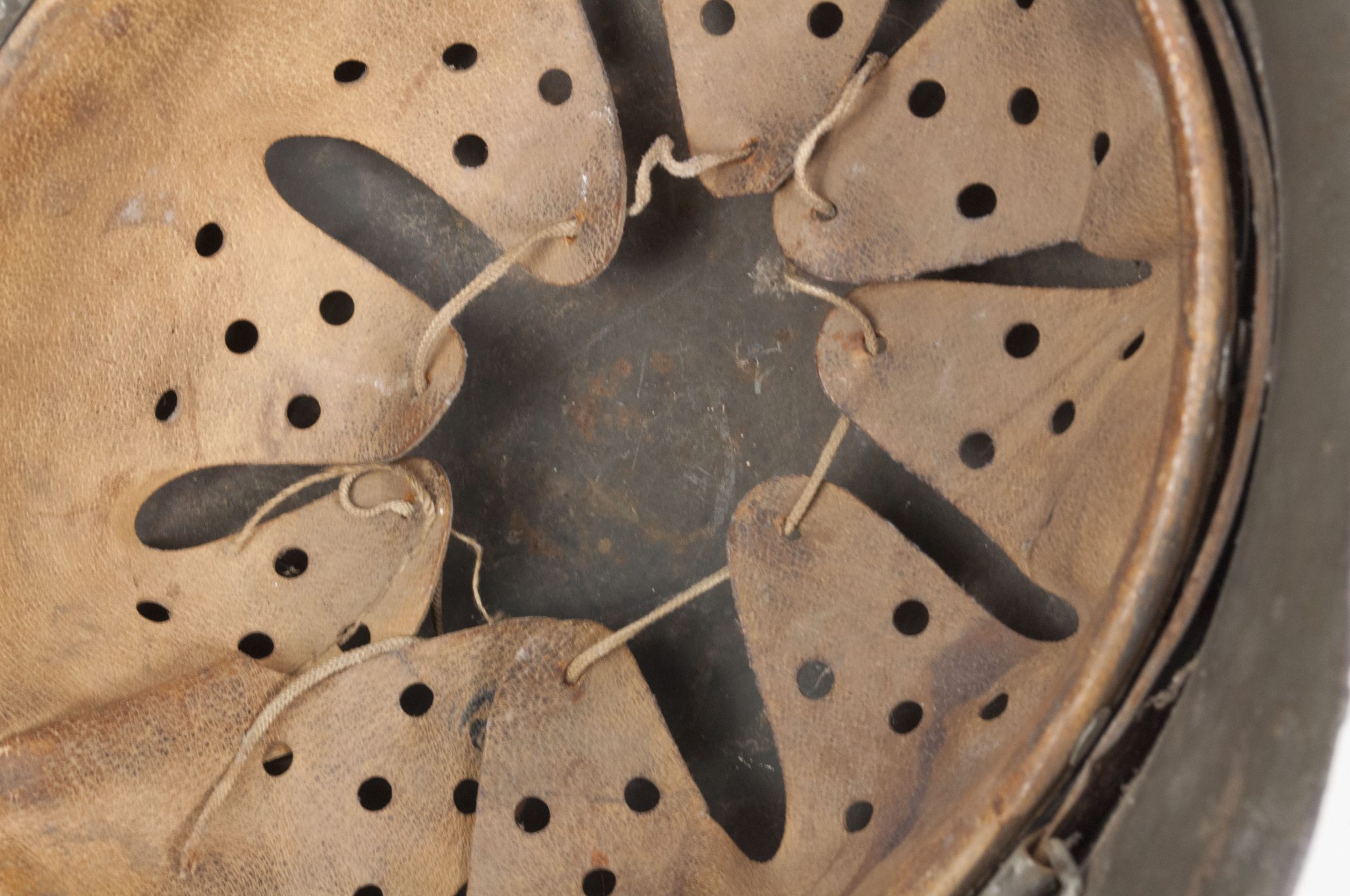 (Denmark) Collection of Five Danish WW2 reissued M42 “Lokal Forsvars Region I-V” helmets - One ex-SS reissued - rare - Image 142