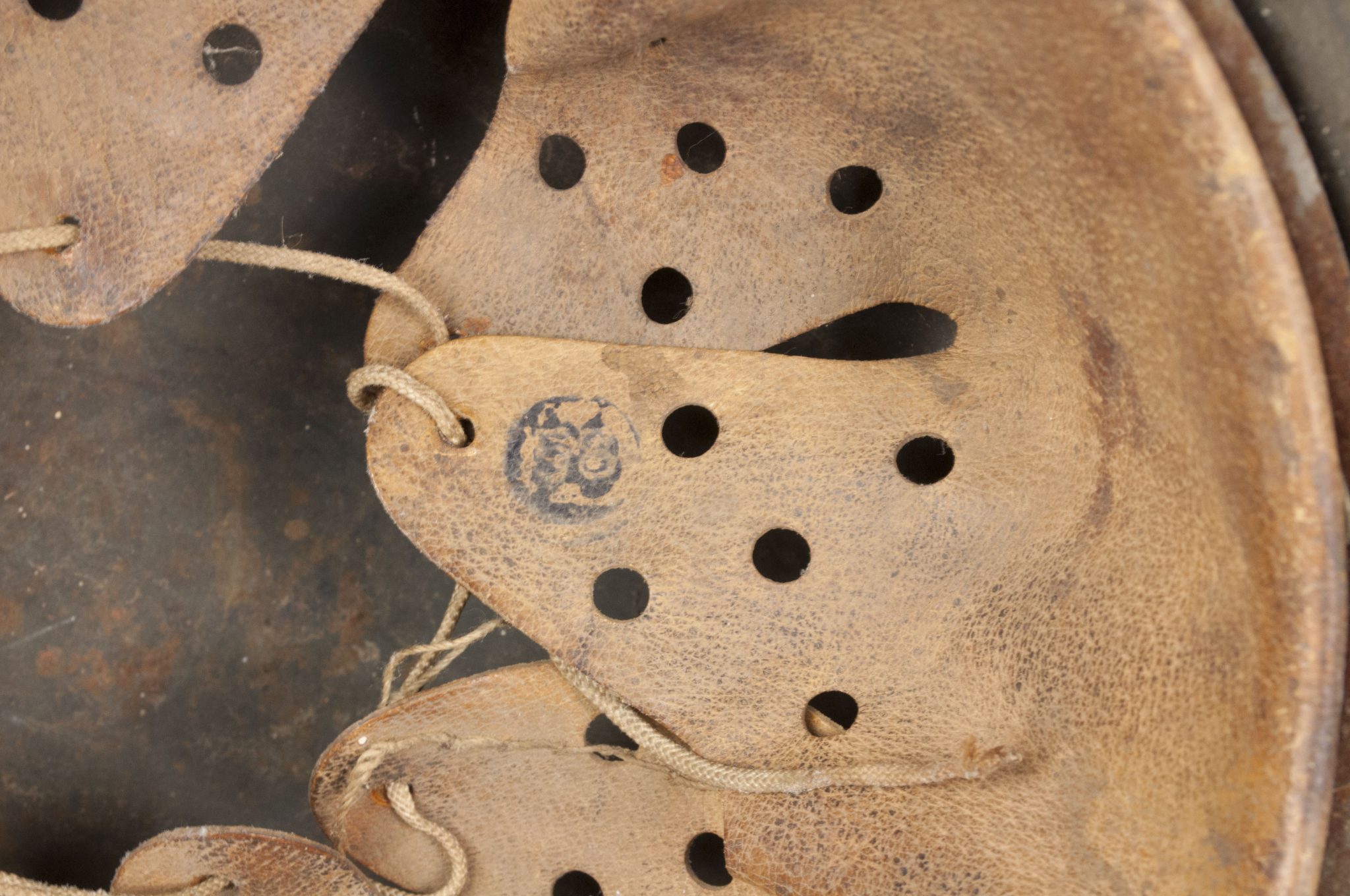 (Denmark) Collection of Five Danish WW2 reissued M42 “Lokal Forsvars Region I-V” helmets - One ex-SS reissued - rare - Image 146