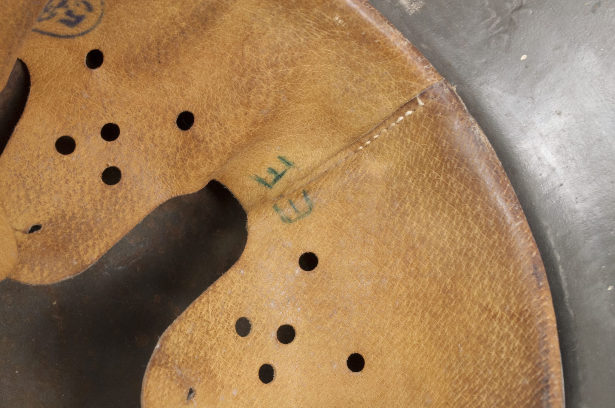 (Denmark) Collection of Five Danish WW2 reissued M42 “Lokal Forsvars Region I-V” helmets - One ex-SS reissued - rare - Image 31