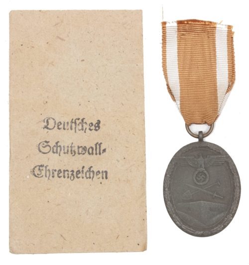 Deutsches Schutzwall Ehrenzeichen Westwall medal Tüte Bag by Carl Poellath Schrobenhausen