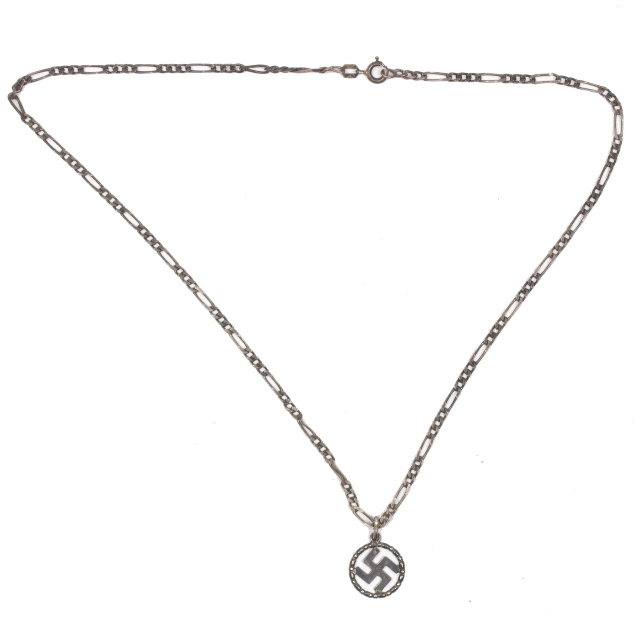 DutchGerman WW2 patriotic swastika pendant + necklace (1) DutchGerman WW2 patriotic swastika pendant + necklace