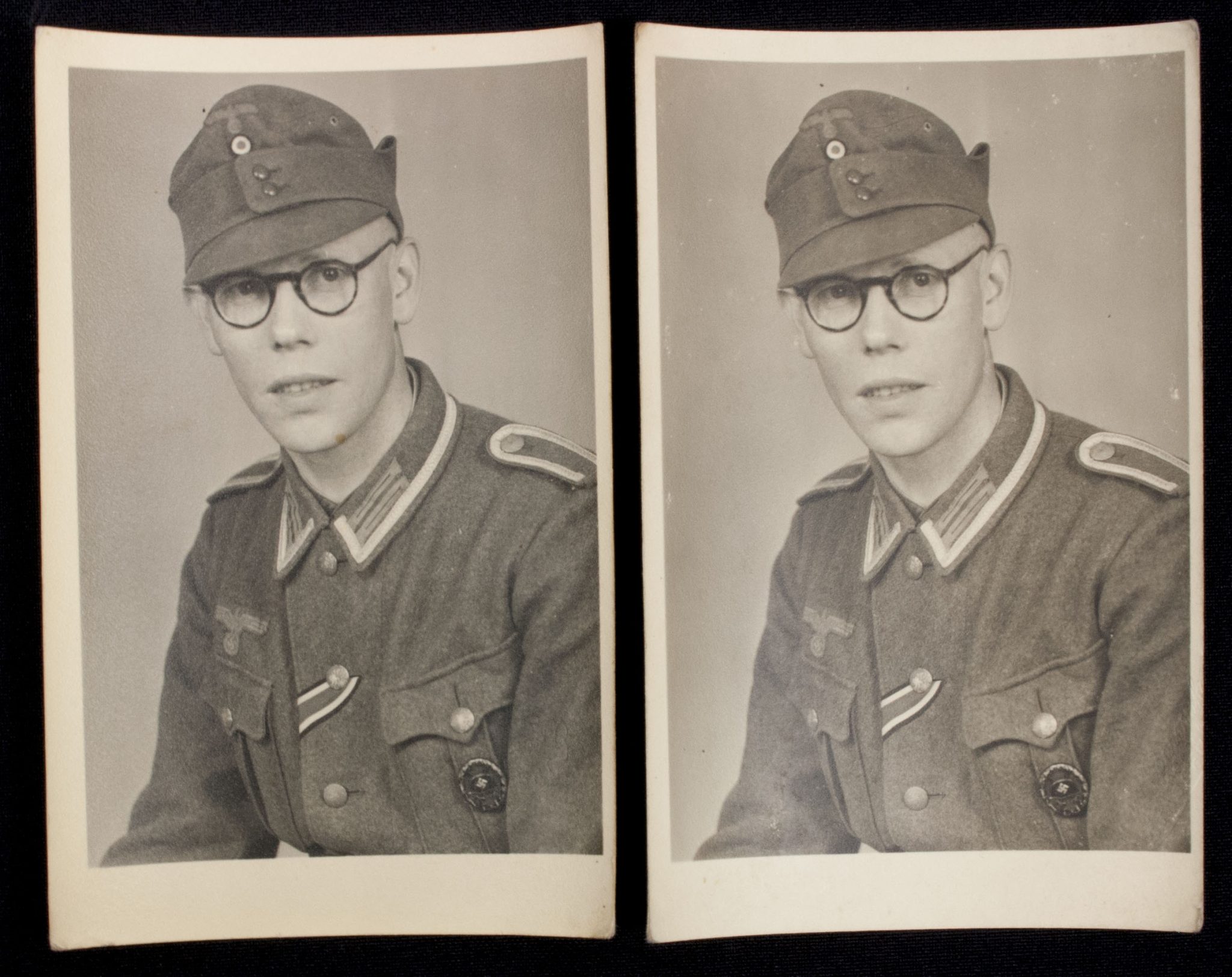 (Photo) Two portrait photo's of the same Wehrmacht (Heer) Soldier with VWA in black in wear