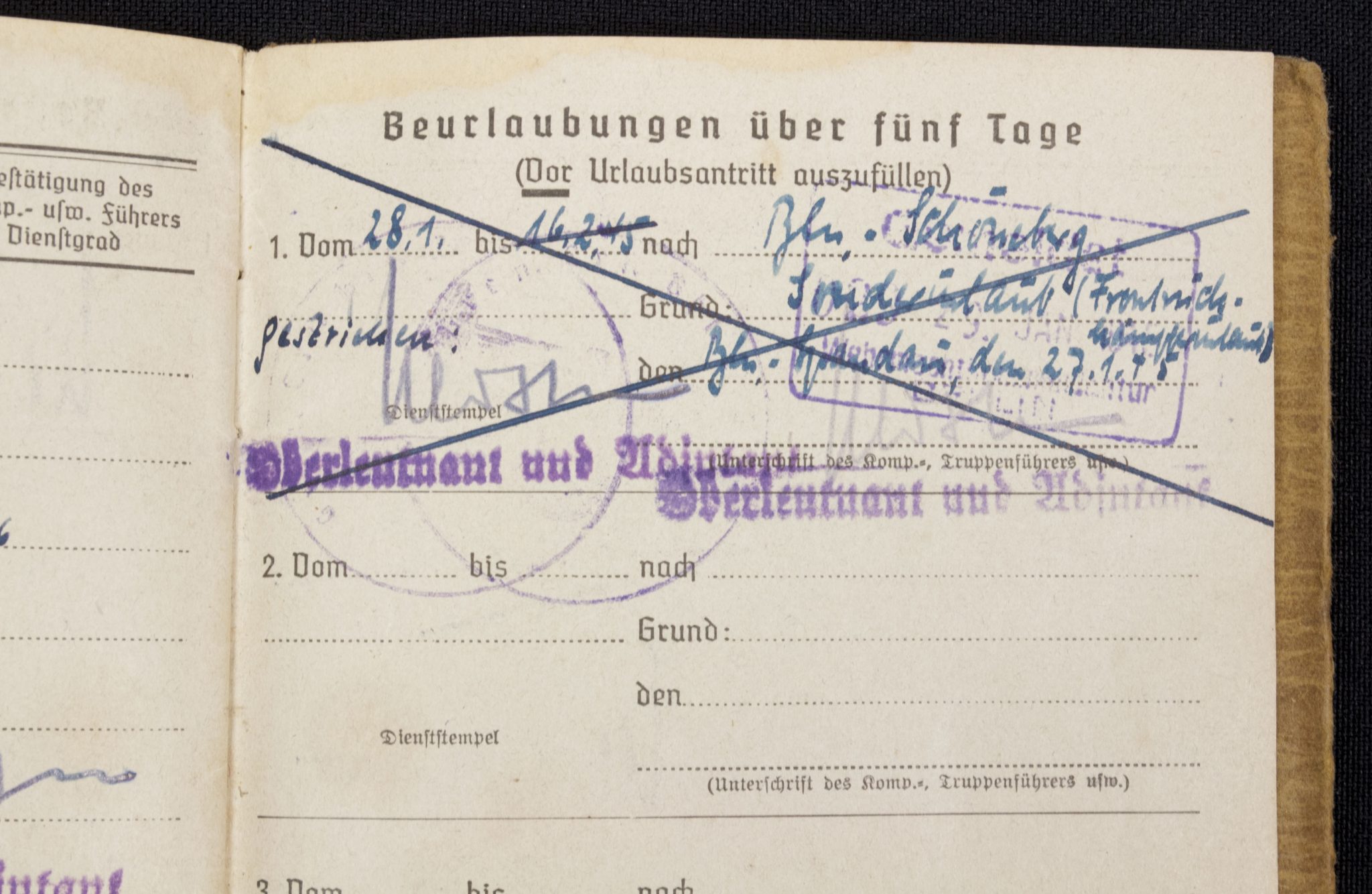Soldbuch Gren.Ers. u. Ausb. Btl. 203 (with KVK2, EK1, Ek2, VWA Schwarz)
