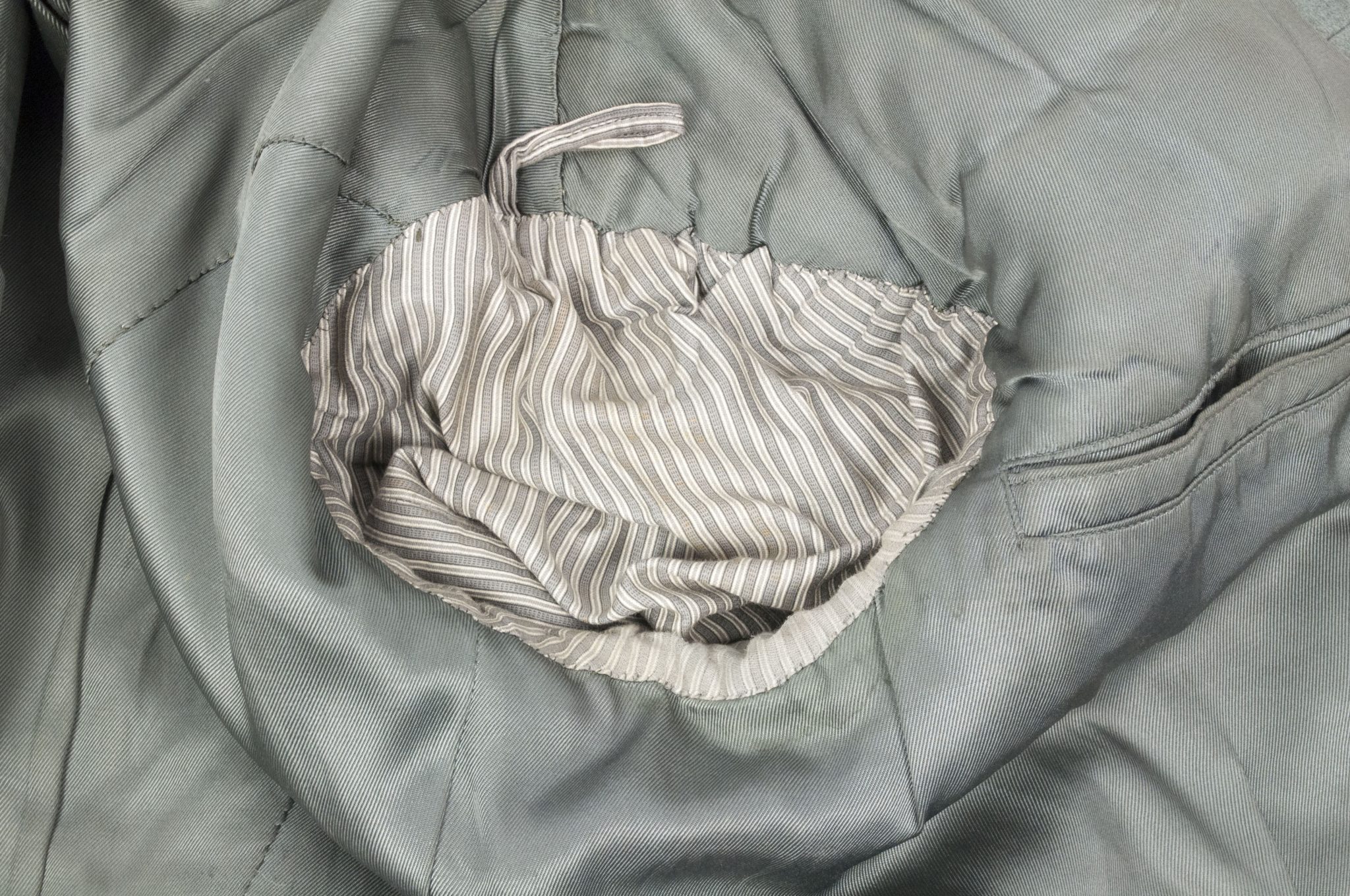 Wehrmacht (Heer) Artillerie EM Waffenrock - Image 53