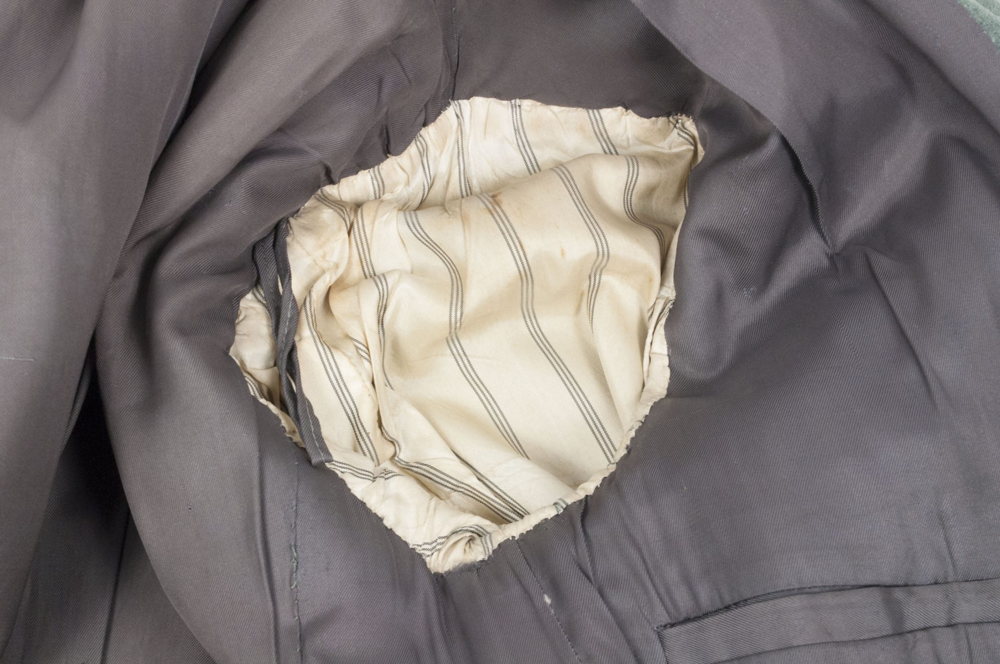 Wehrmacht (Heer) M36 Infanterie tunic - Leutnant IR 37 Osnabrück - Image 50