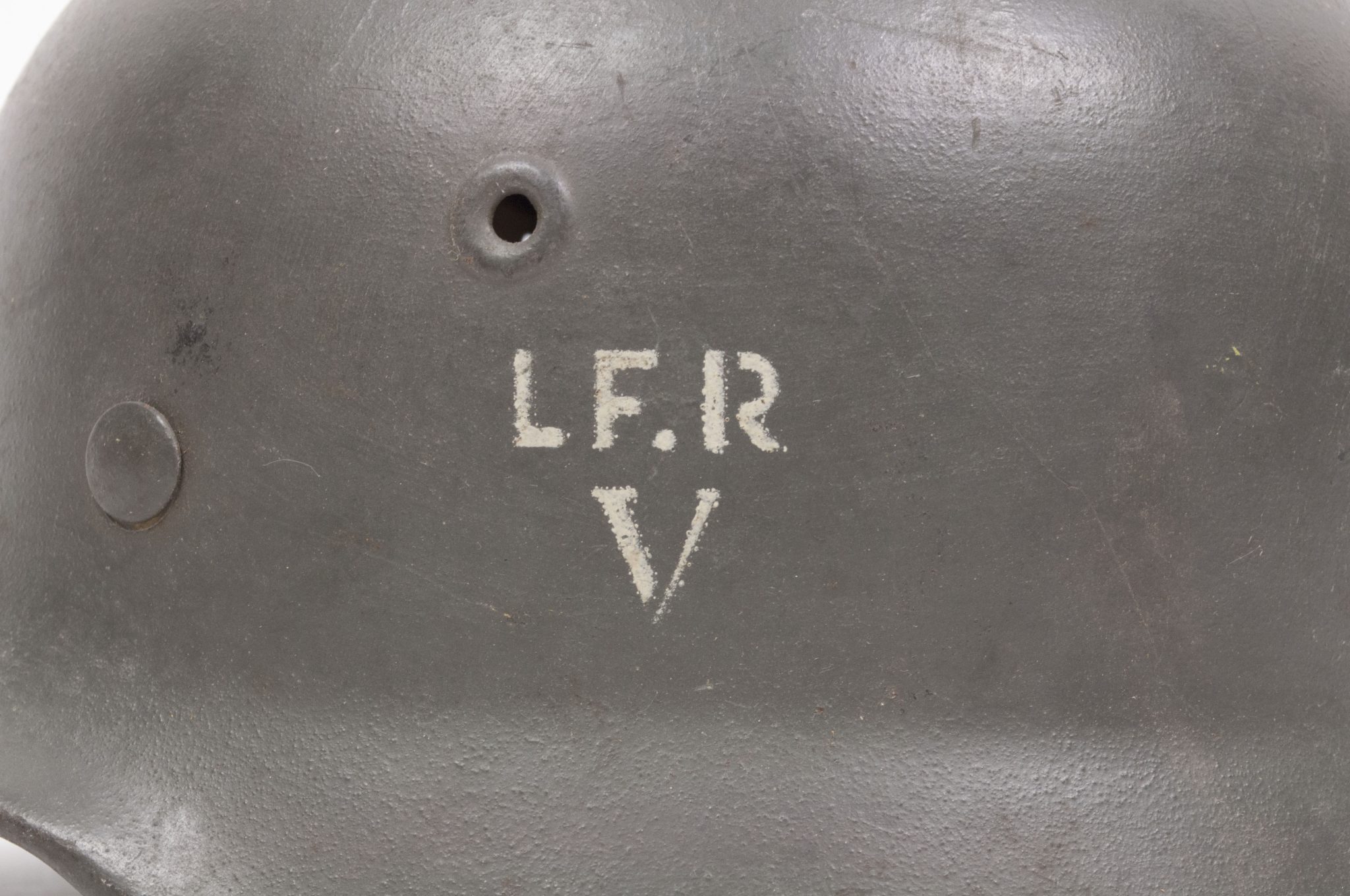 Danish-WW2-reissued-M42-Lokal-Forsvars-Region-V-helmet-Q62-M40