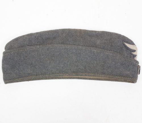 Luftwaffe (LW) Sidecap with both insignia