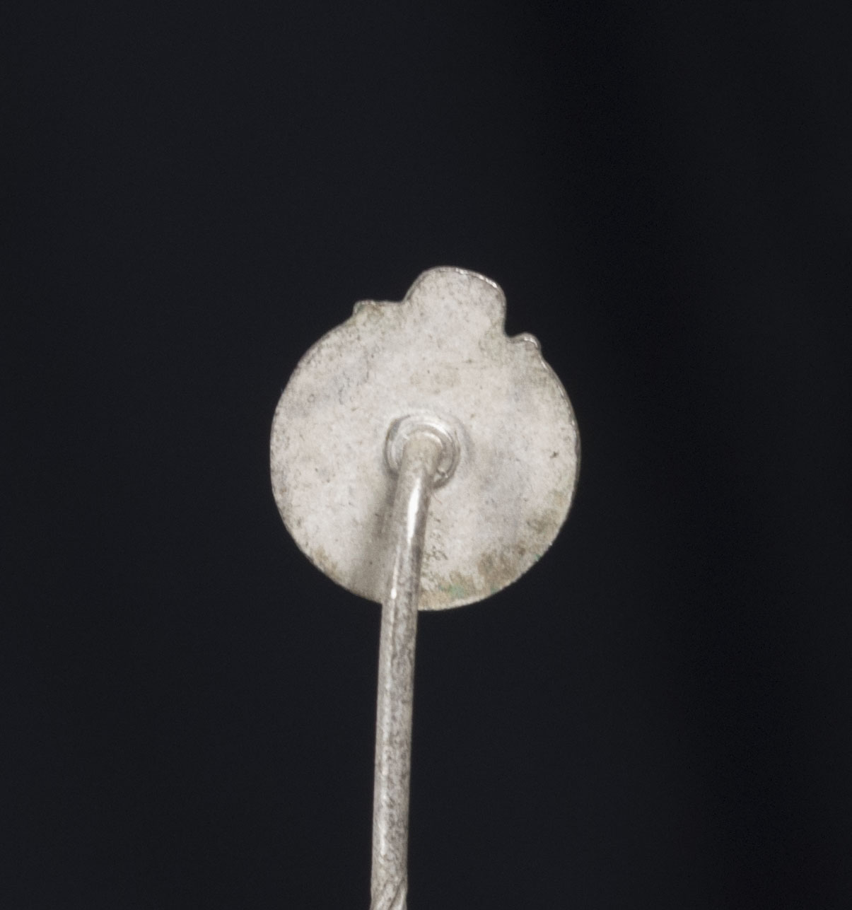 Miniature (9 millimeter) Winterschlacht im Osten Ostmedaille stickpin – extremely rare (5) Miniature (9 millimeter) Winterschlacht im Osten Ostmedaille stickpin - extremely rare