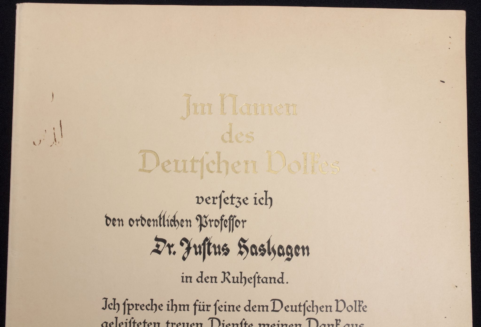 Retirement citation (Urkunde zur Versetzung in den Ruhestand) for a Professor (1940) Retirement citation (Urkunde zur Versetzung in den Ruhestand) for a Professor (1939)
