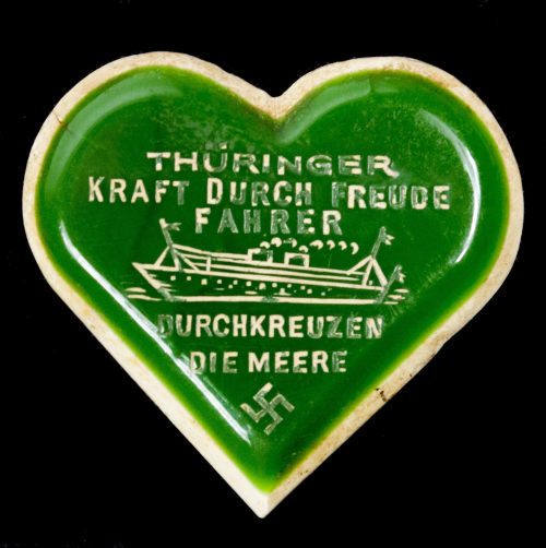 Thüringer Kraft Durch Freude Fahrer Durchkreuzen die Meere