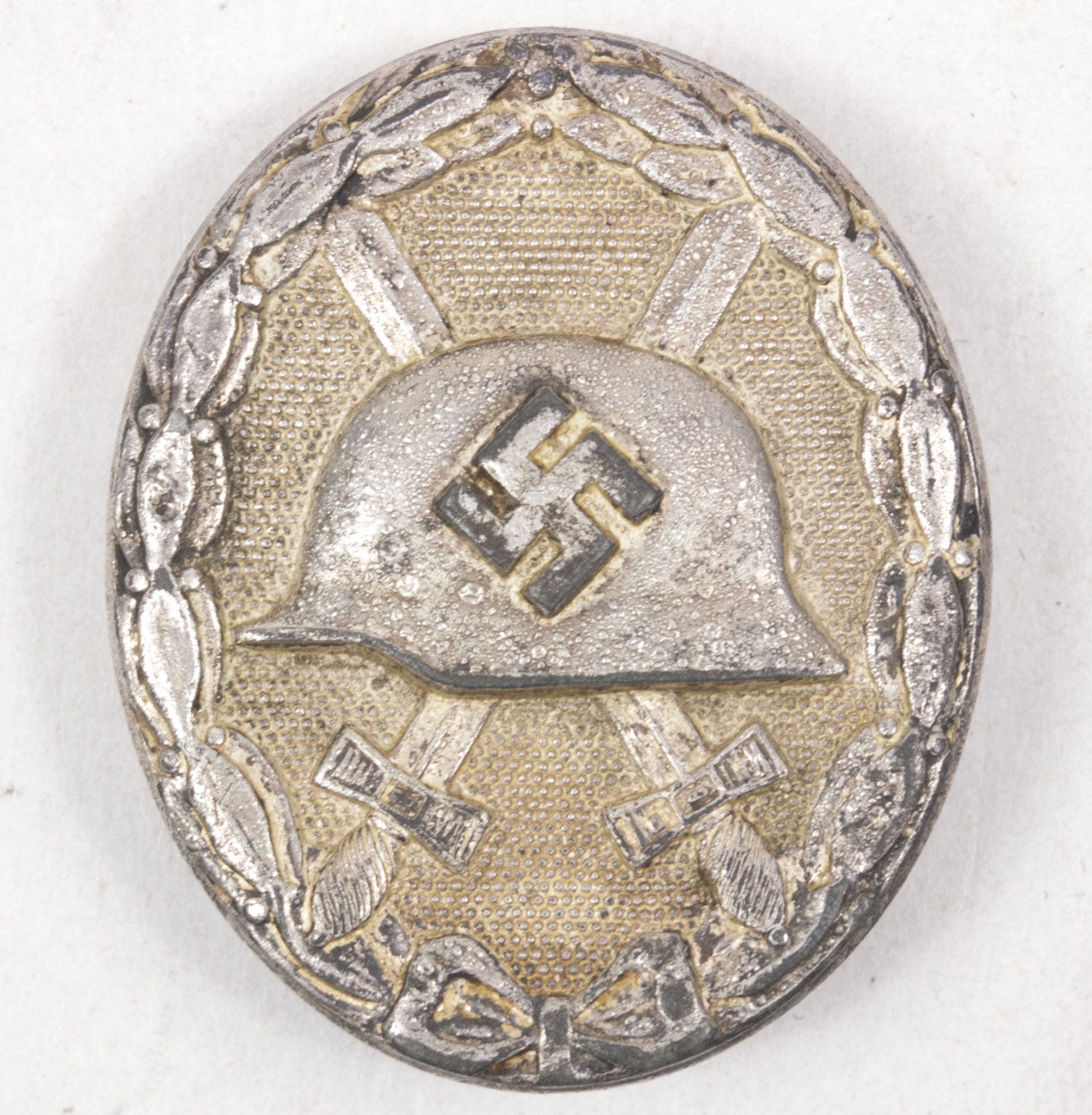 Verwundetenabzeichen Silver Silver Woundbadge mm 107 Carl Wild (2) Verwundetenabzeichen Silver Silver Woundbadge mm 107 Carl Wild