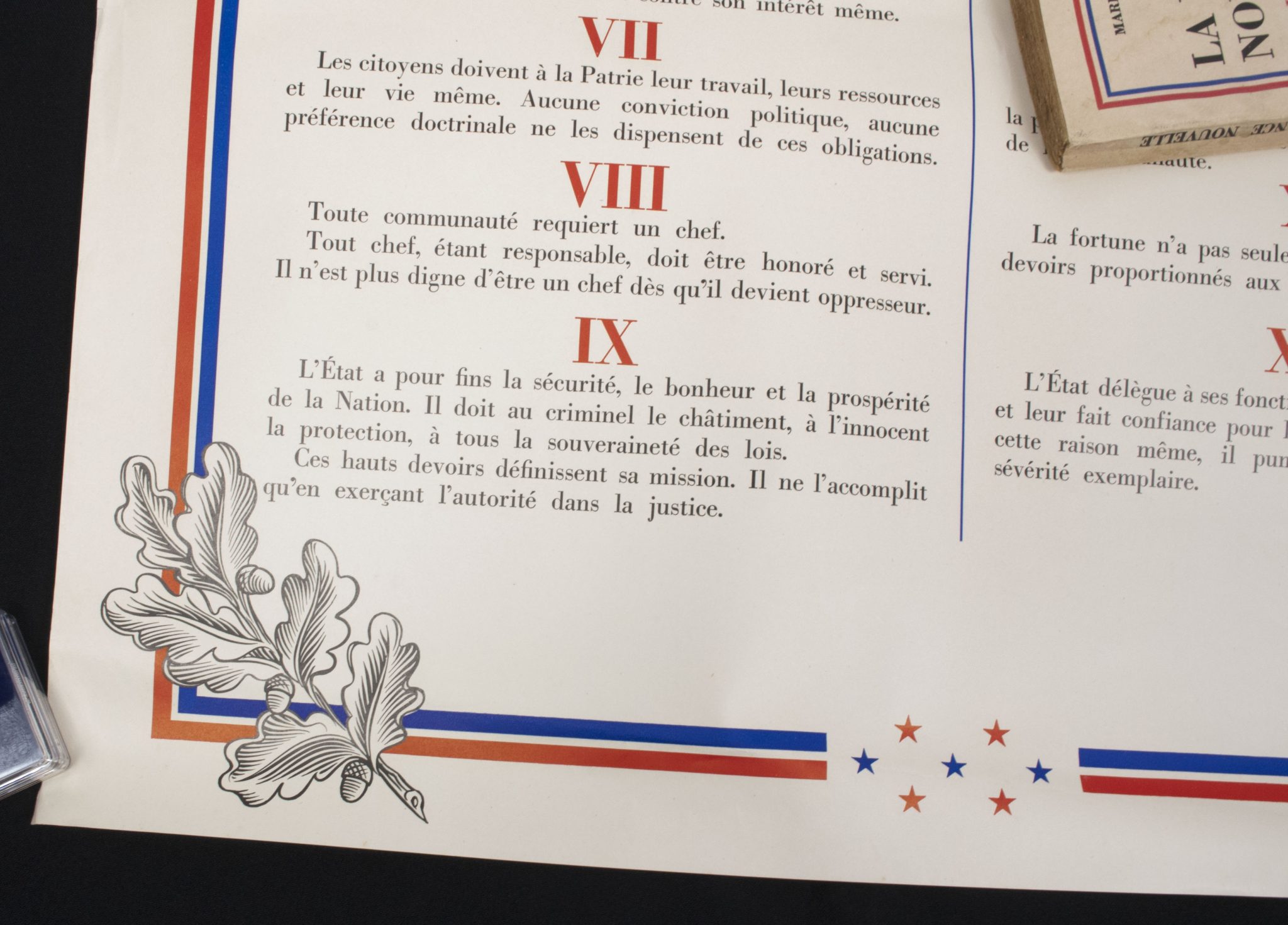 Vichy France poster + Marechal Petain book: "Principes de la Communauté" - Image 12