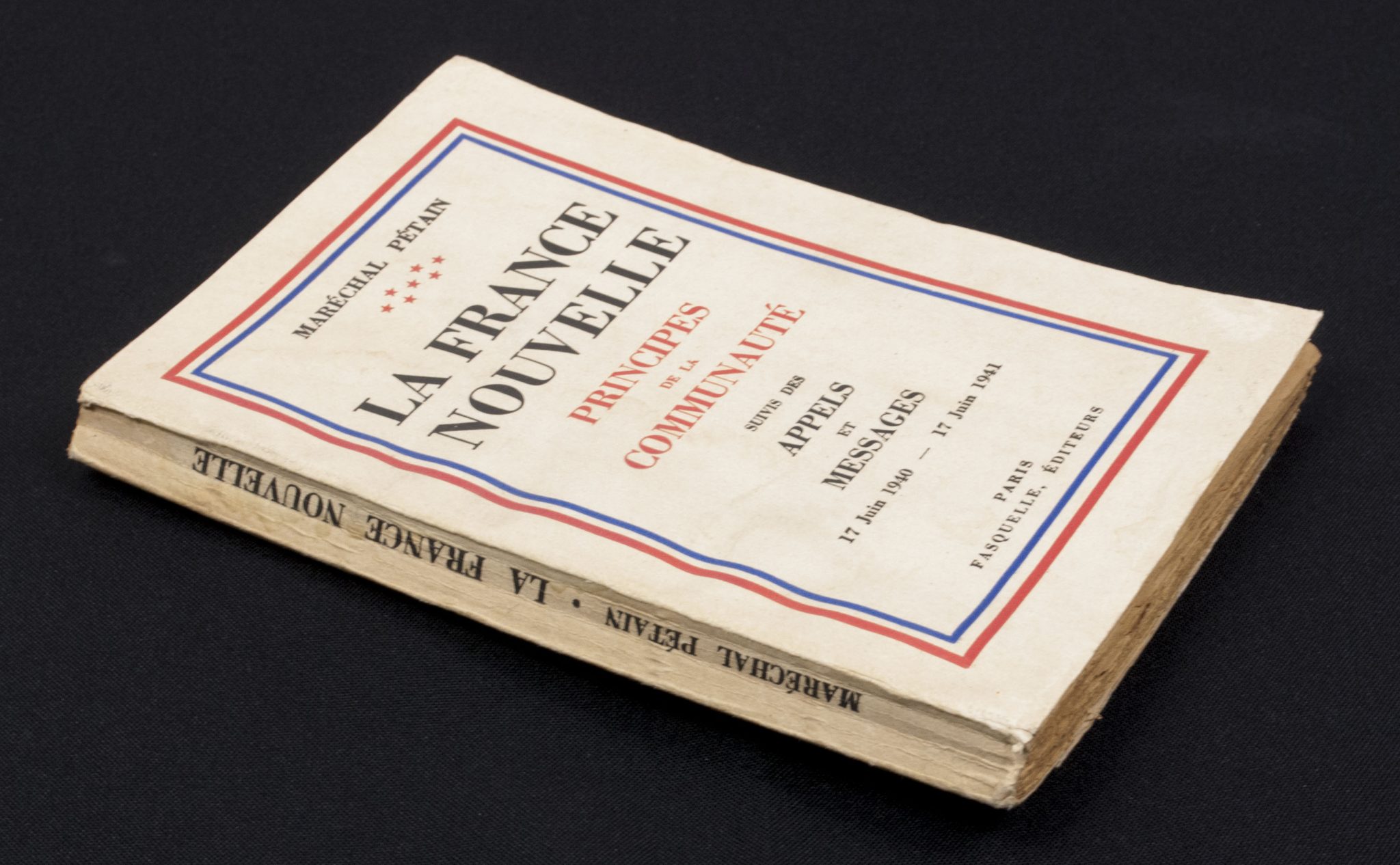 Vichy France poster + Marechal Petain book: "Principes de la Communauté" - Image 22
