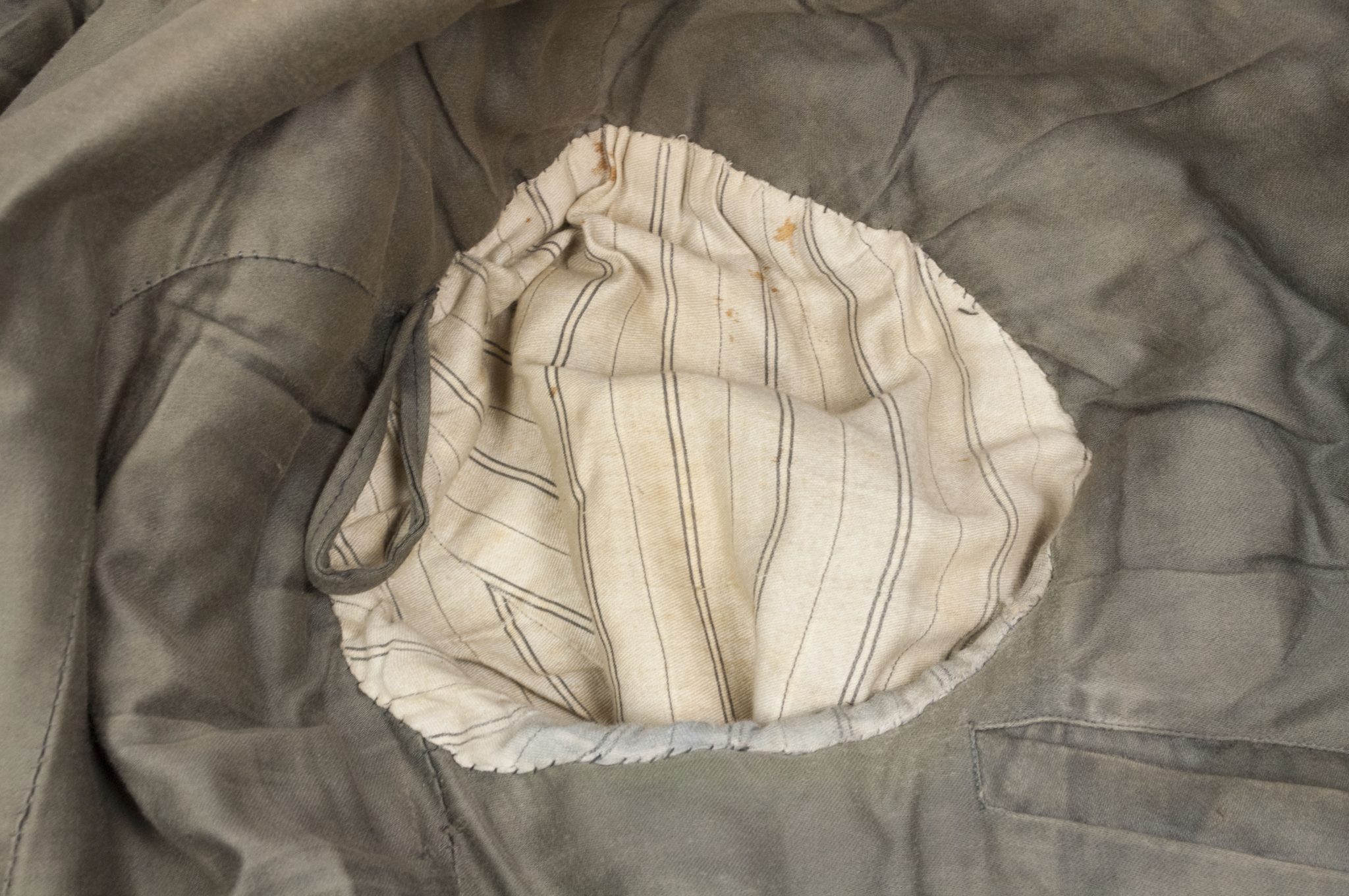 Wehrmacht (Heer) Artillerie EM Waffenrock - Image 64