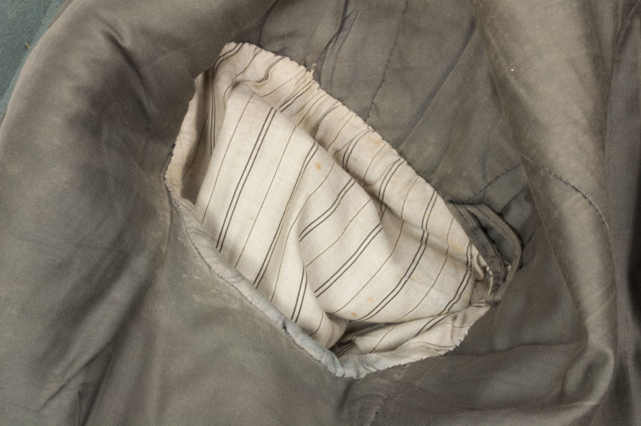 Wehrmacht (Heer) Artillerie EM Waffenrock - Image 66