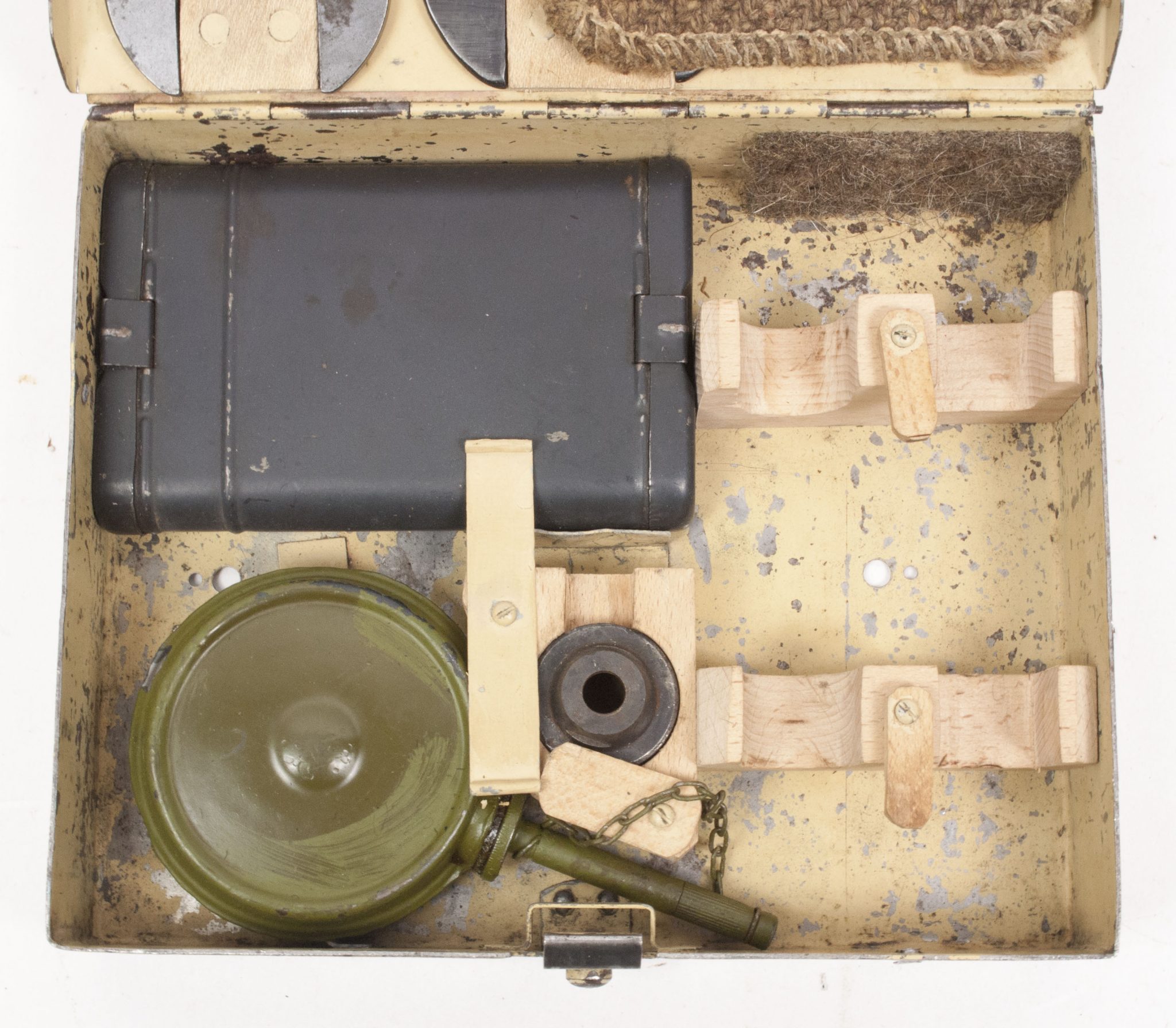 Wehrmacht (Heer) MG. Werkzeugkiste für gepanzerte Fahrzeuge - RARE - Image 32