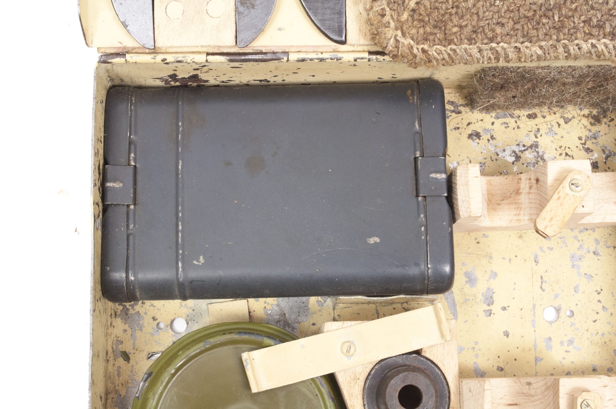 Wehrmacht (Heer) MG. Werkzeugkiste für gepanzerte Fahrzeuge - RARE - Image 41