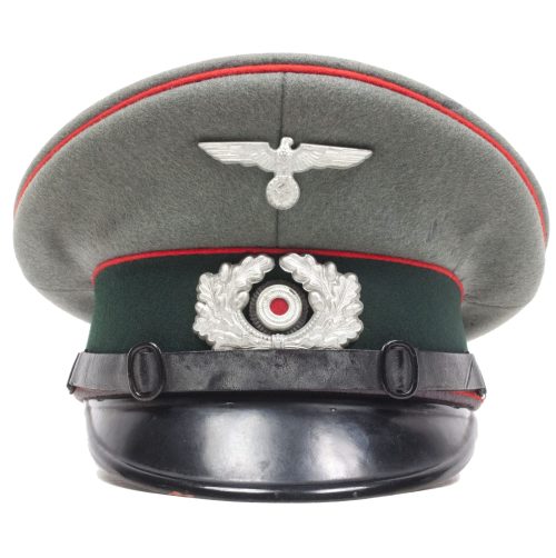 German Artillery NCO visor cap (NAMED: 3.1 A.R. 17. Erlangen)